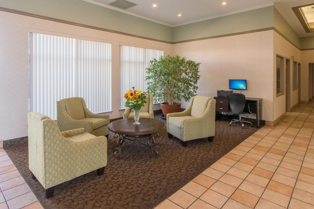 Powell River Town Centre Hotel Extérieur photo