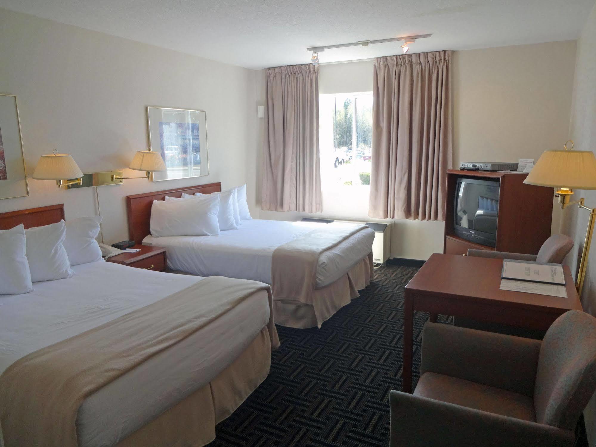 Powell River Town Centre Hotel Extérieur photo