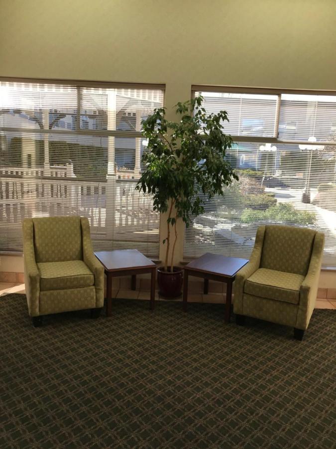 Powell River Town Centre Hotel Extérieur photo